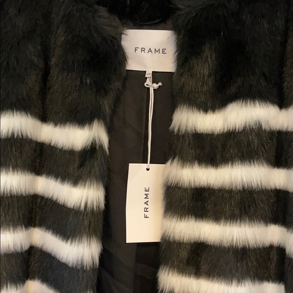 Frame Faux Fur Coat. Size:Large - Picture 2 of 5